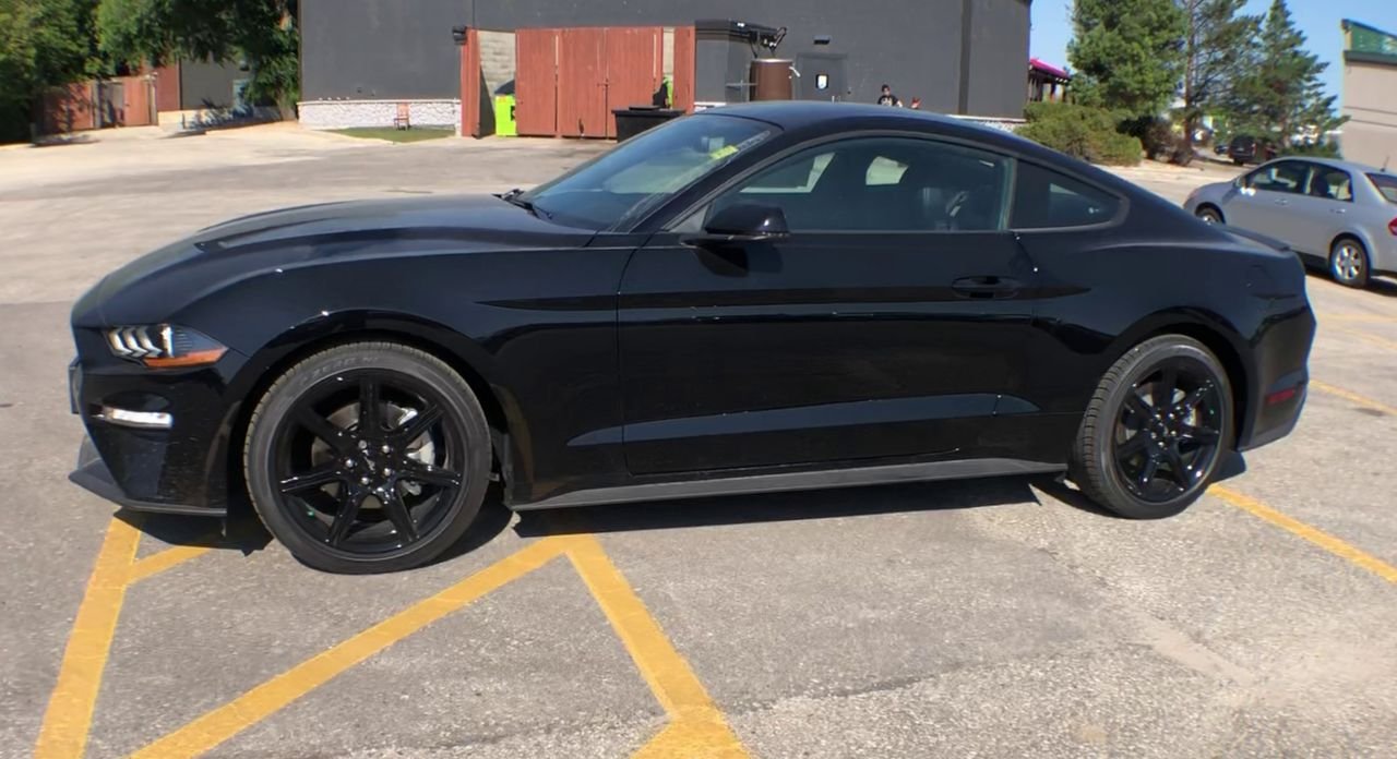 New 2019 Ford Mustang Ecoboost Premiumblack Accent Packageautomatic